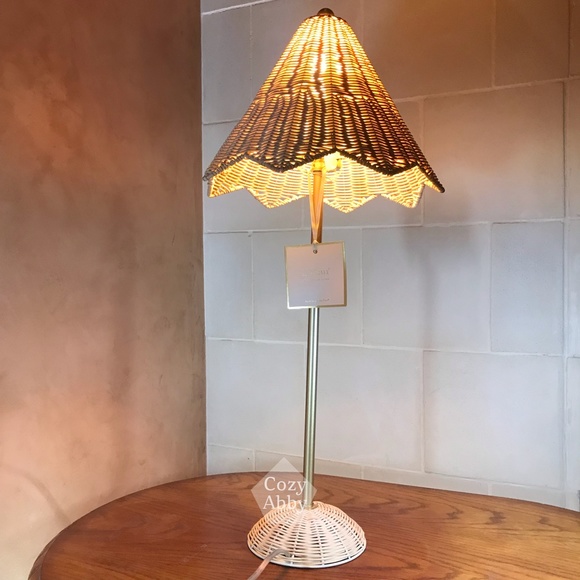 Lillian August Parasol Rattan Table Lamp Antiqued Brass Scalloped Edge - Picture 6 of 7